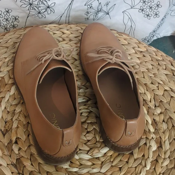 Vionic Weslyn Tan Leather Oxfords Lace-Up Loafers - Picture 6 of 10
